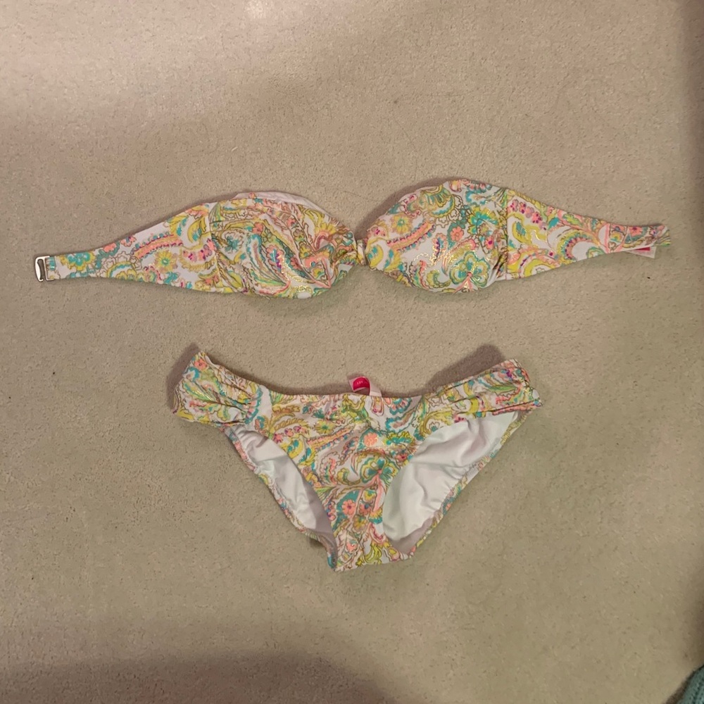 Victoria’s Secret PINK bikini
